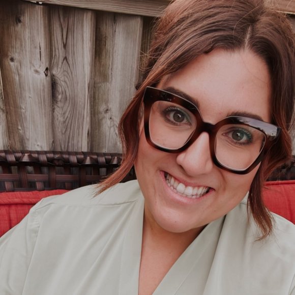 Meet the Posher Other - Meet your Posher, Nathalie